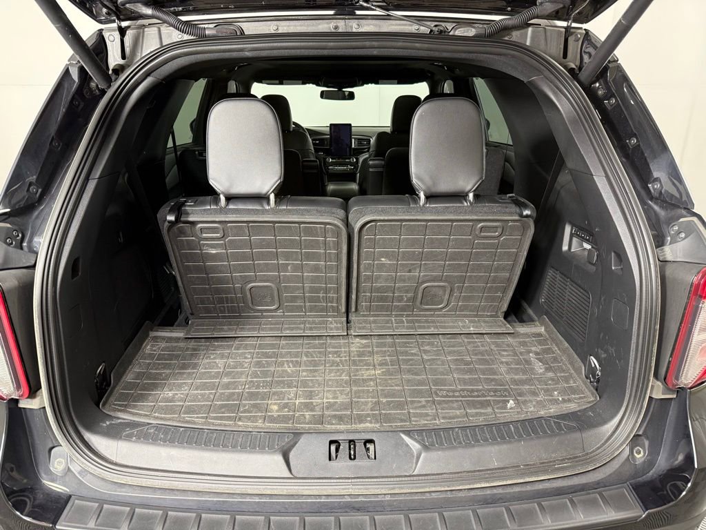 Used 2023 Ford Explorer ST w/ Equipment Group 401A image 12