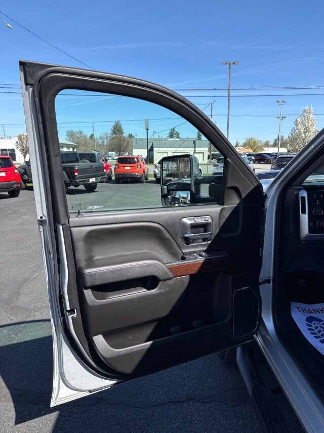 Used 2019 GMC Sierra 2500 SLT image 9