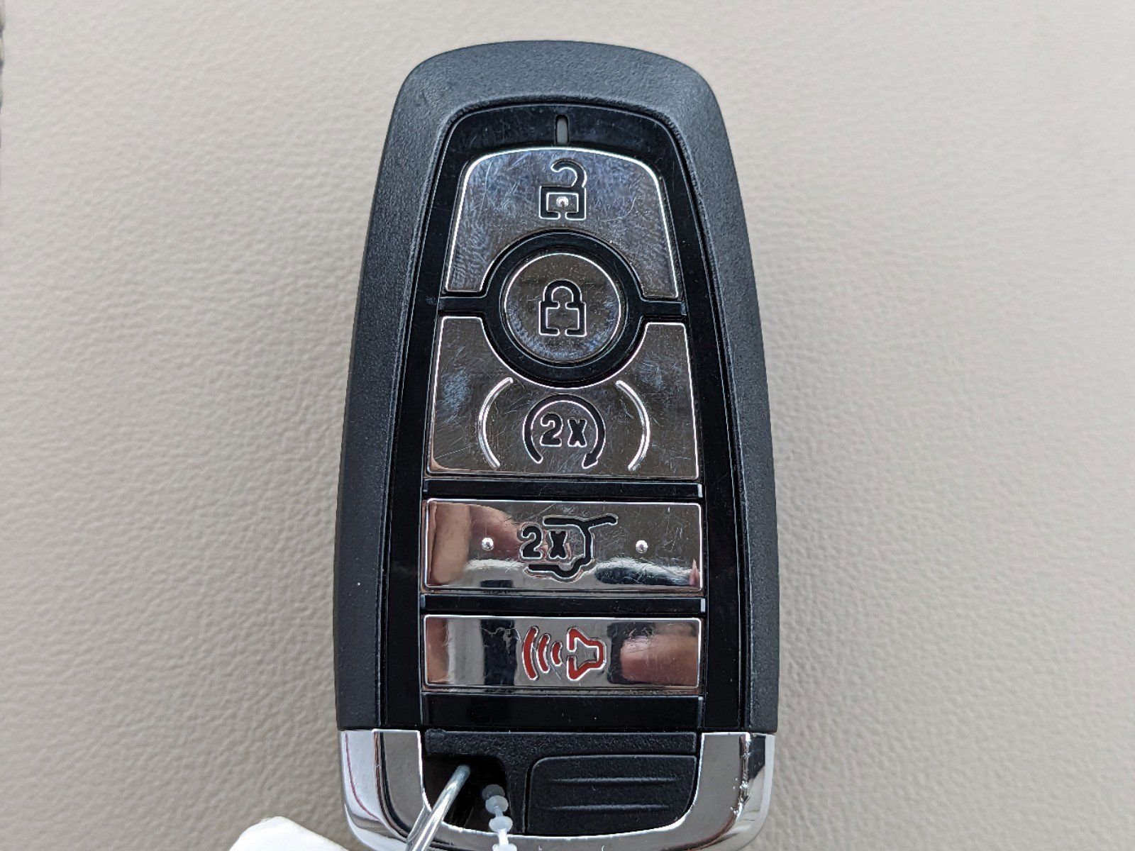 Certified 2023 Lincoln Nautilus Reserve w/ Equipment Group 202A image 32