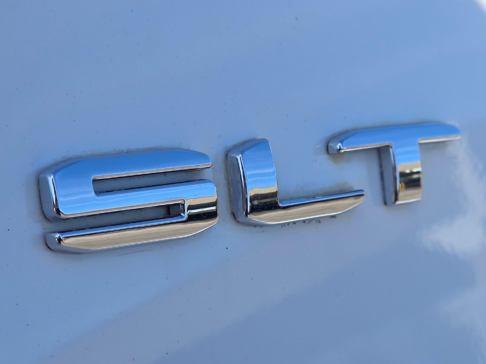 Used 2023 GMC Acadia SLT AWD/4WD image 11
