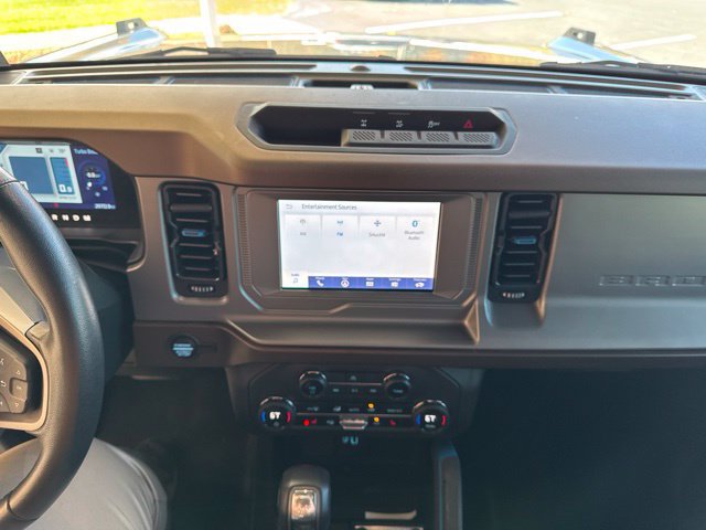 Used 2023 Ford Bronco Outer Banks AWD/4WD image 25