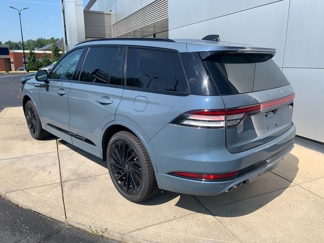 New 2026 Lincoln Aviator Reserve w/ Luxury Package AWD/4WD image 3