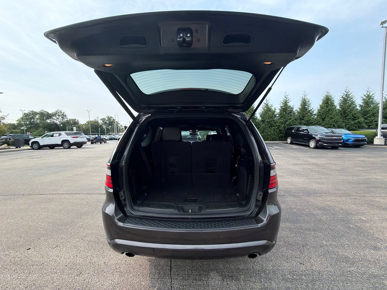 Used 2020 Dodge Durango R/T w/ Blacktop Package AWD/4WD image 27