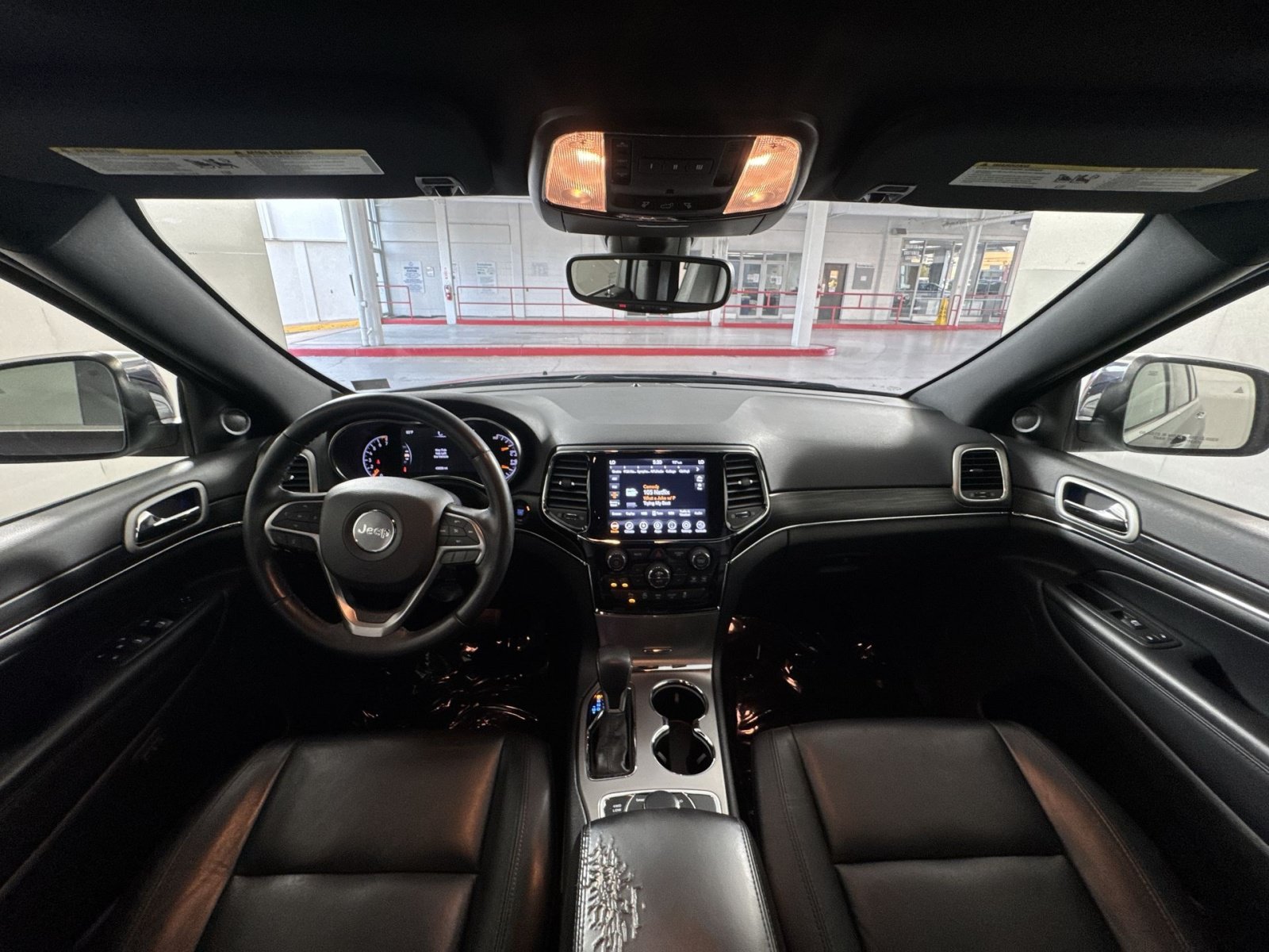 Used 2021 Jeep Grand Cherokee Limited AWD/4WD image 23