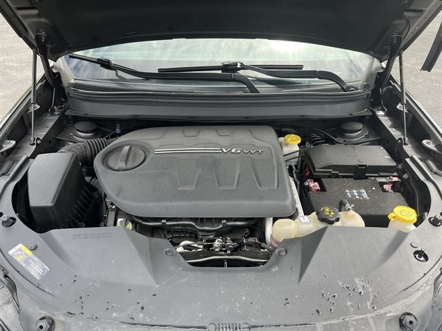 Used 2020 Jeep Cherokee Limited AWD/4WD image 17