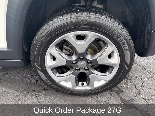 Used 2018 Jeep Compass Limited AWD/4WD image 9