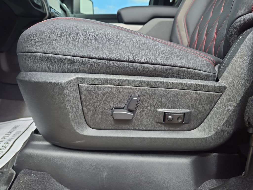 New 2026 RAM 2500 Big Horn AWD/4WD image 12