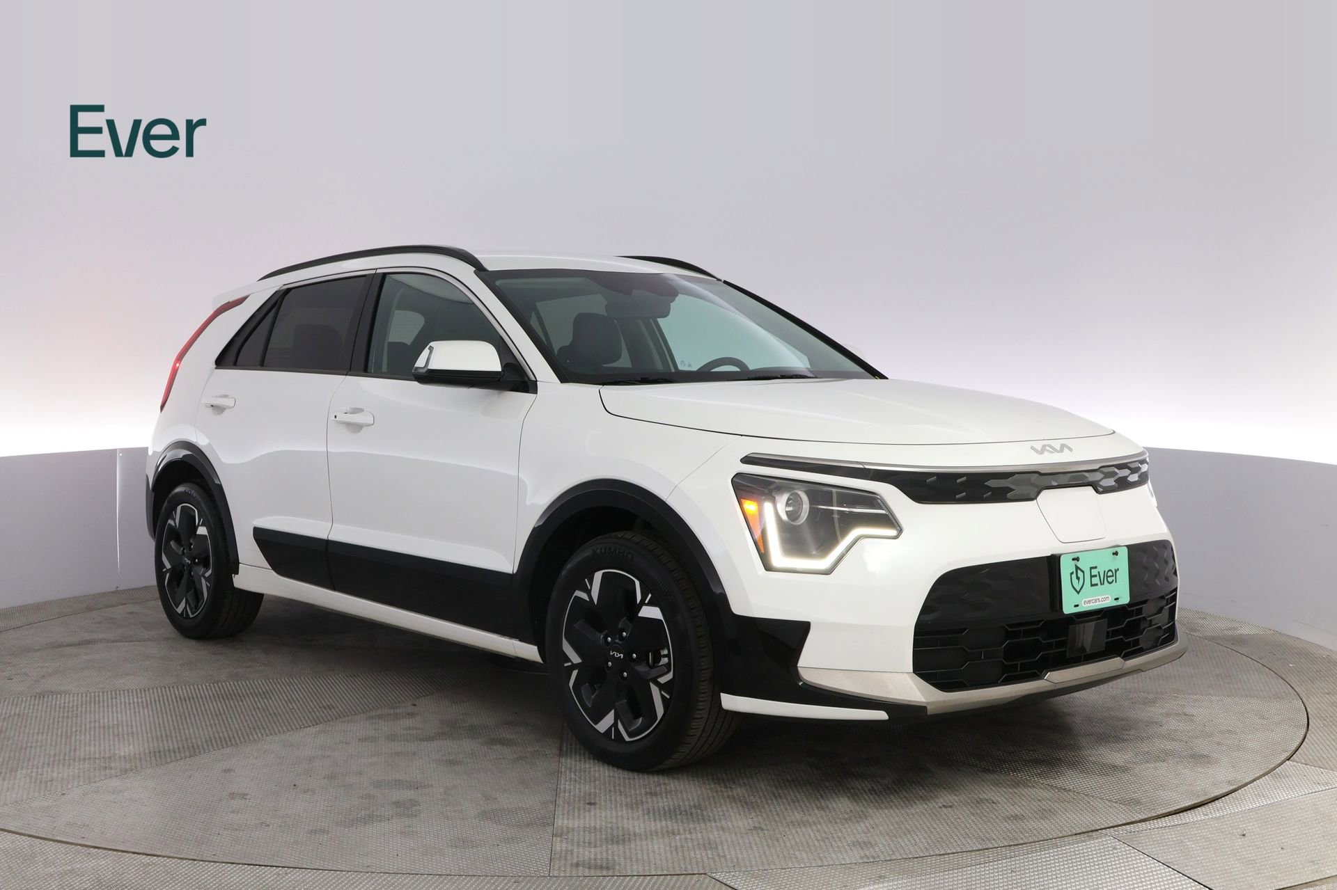 Used 2024 Kia Niro Wind w/ Wind Preserve Package image 13