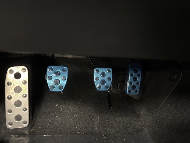 New 2025 Toyota GR86 Premium image 16