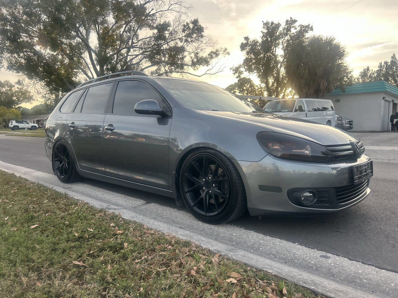 Used 2012 Volkswagen Jetta TDI image 2