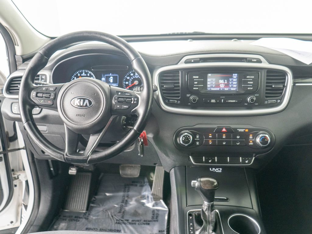 Used 2016 Kia Sorento LX w/ LX Convenience Package AWD/4WD image 12