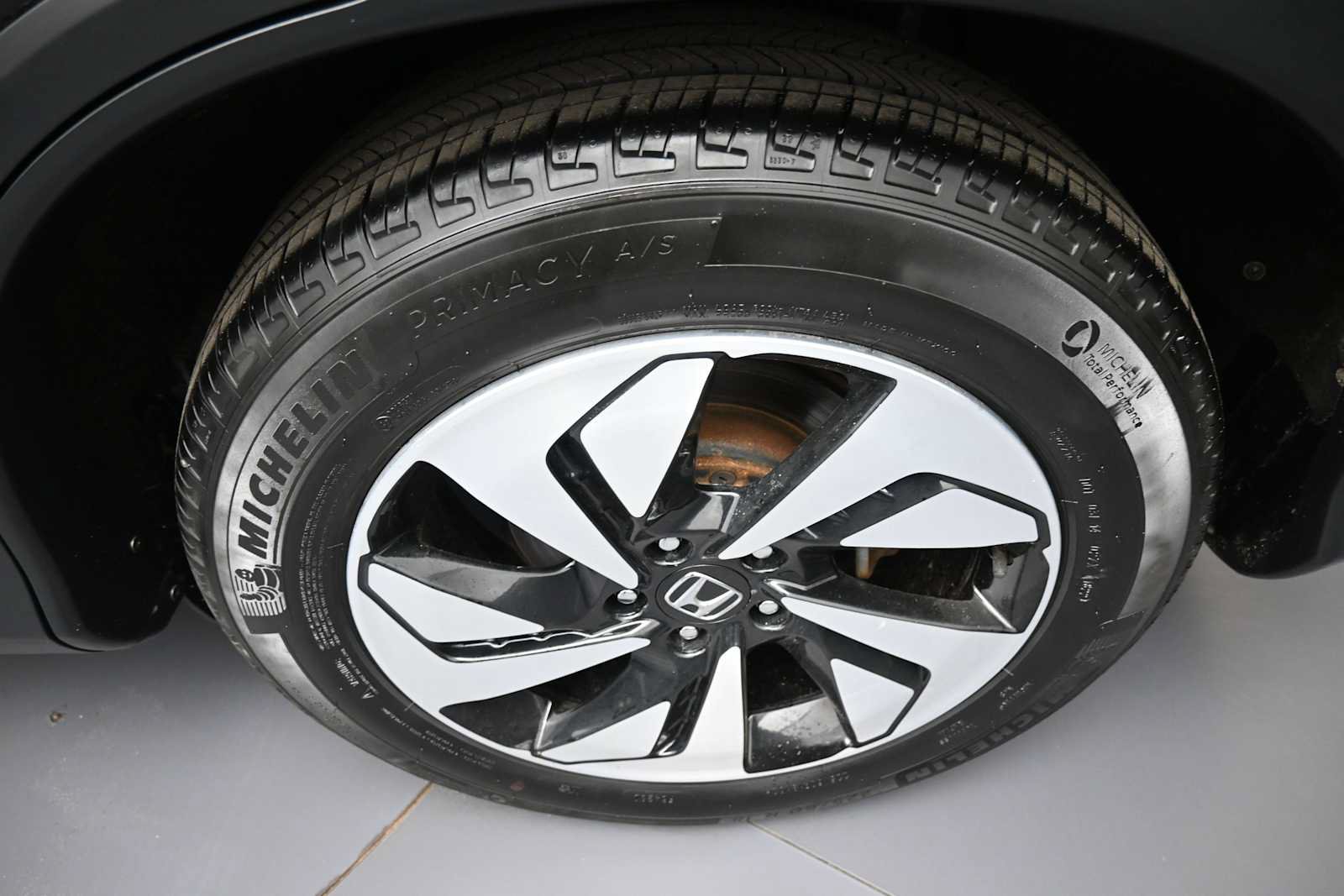 Used 2016 Honda CR-V Touring image 14