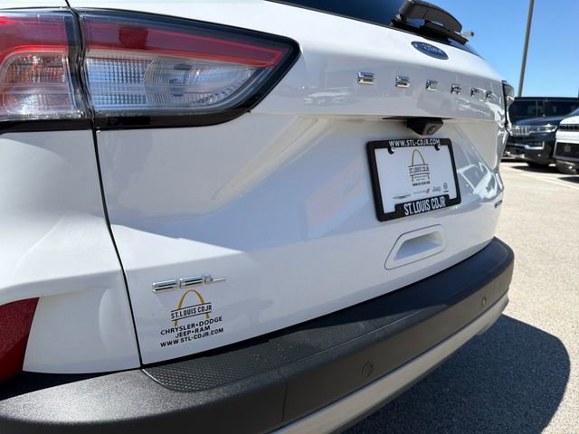 Used 2022 Ford Escape SEL AWD/4WD image 38