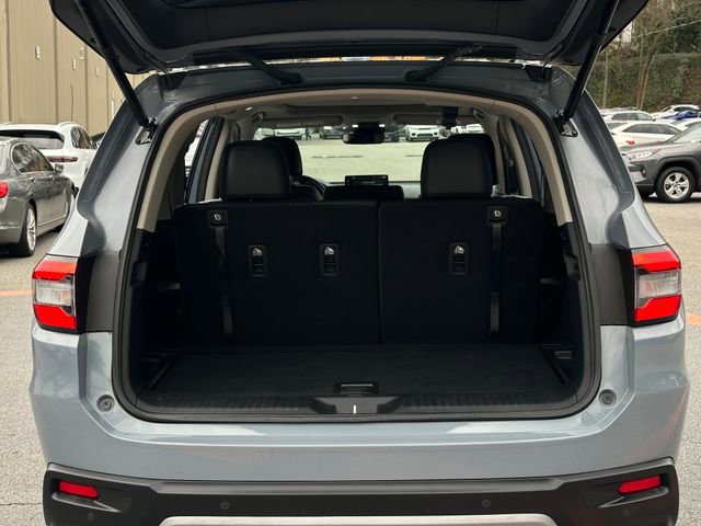 Used 2025 Honda Pilot Touring image 34