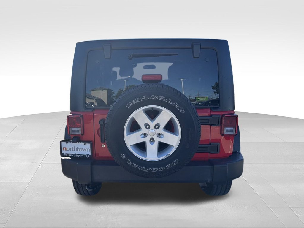 Used 2015 Jeep Wrangler Unlimited Sport w/ Quick Order Package 24S AWD/4WD image 29