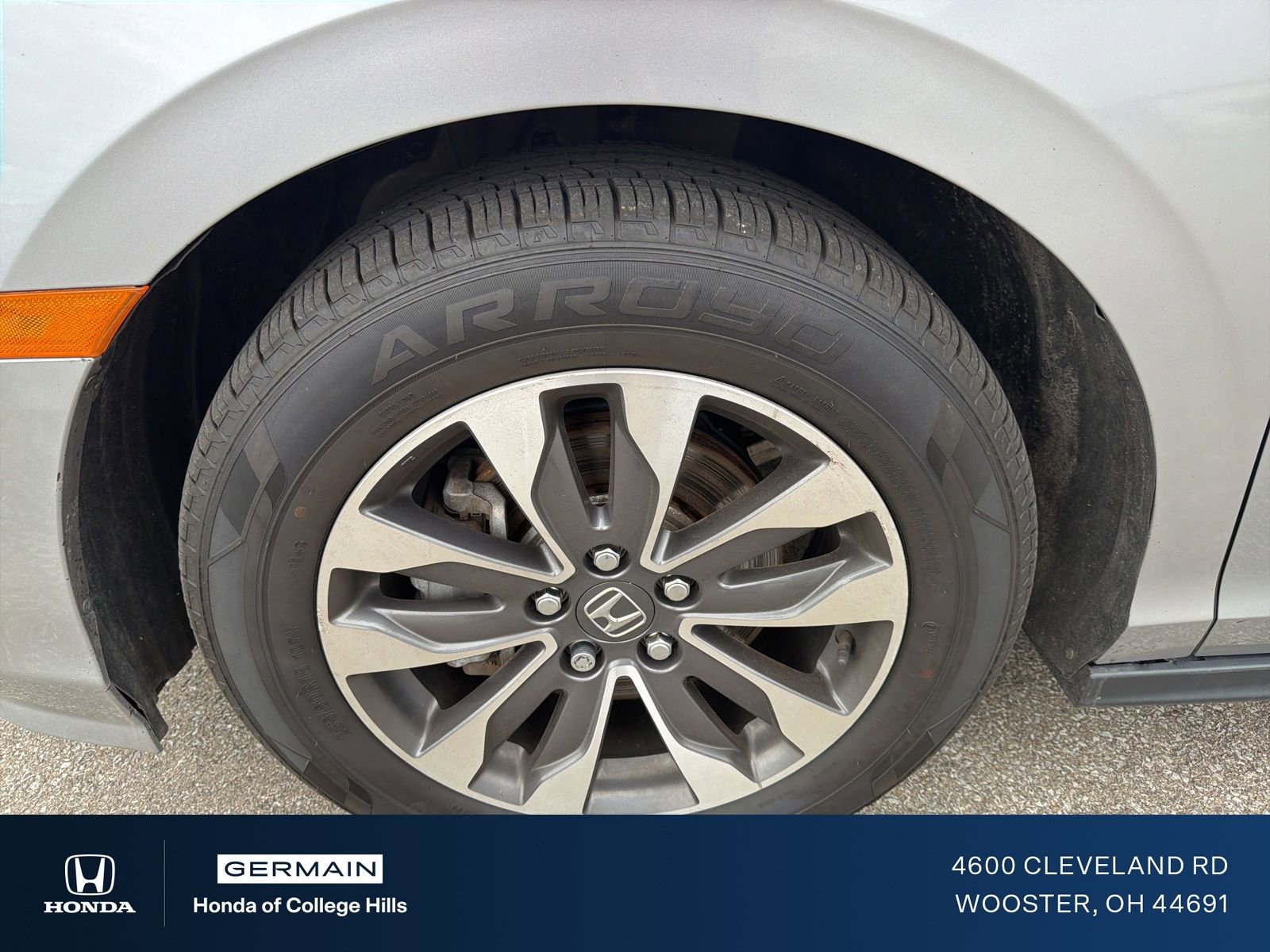 Used 2023 Honda Odyssey EX-L image 11