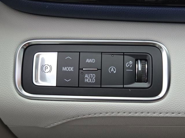 New 2026 Buick Enclave Avenir w/ Super Cruise Package AWD/4WD image 14