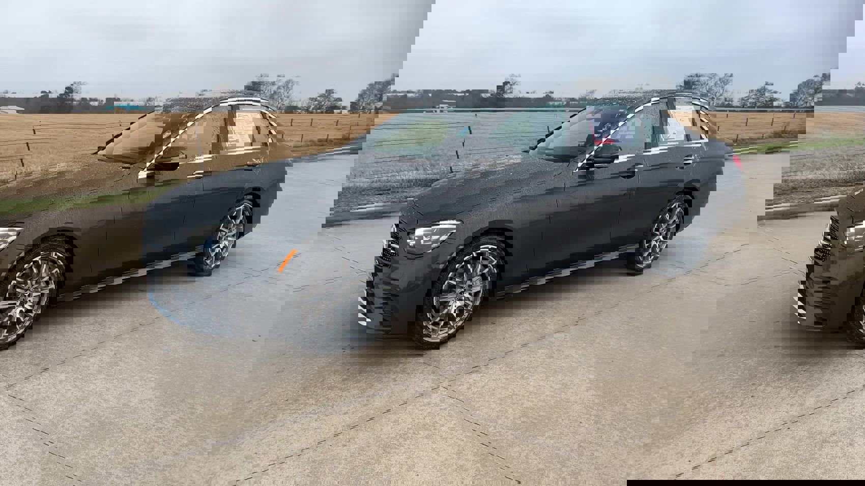 Used 2022 Mercedes-Benz E 350 Sedan image 4