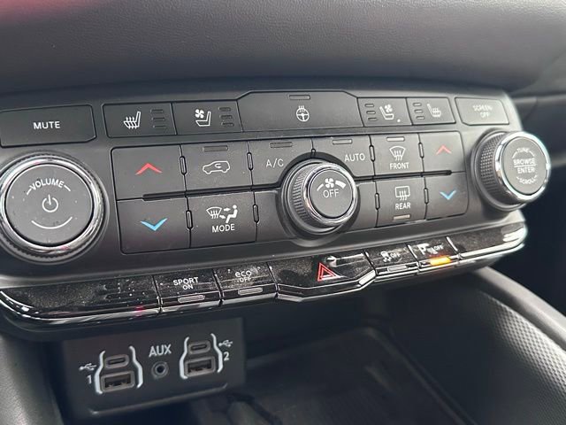 Used 2022 Dodge Durango R/T w/ Blacktop Package image 16