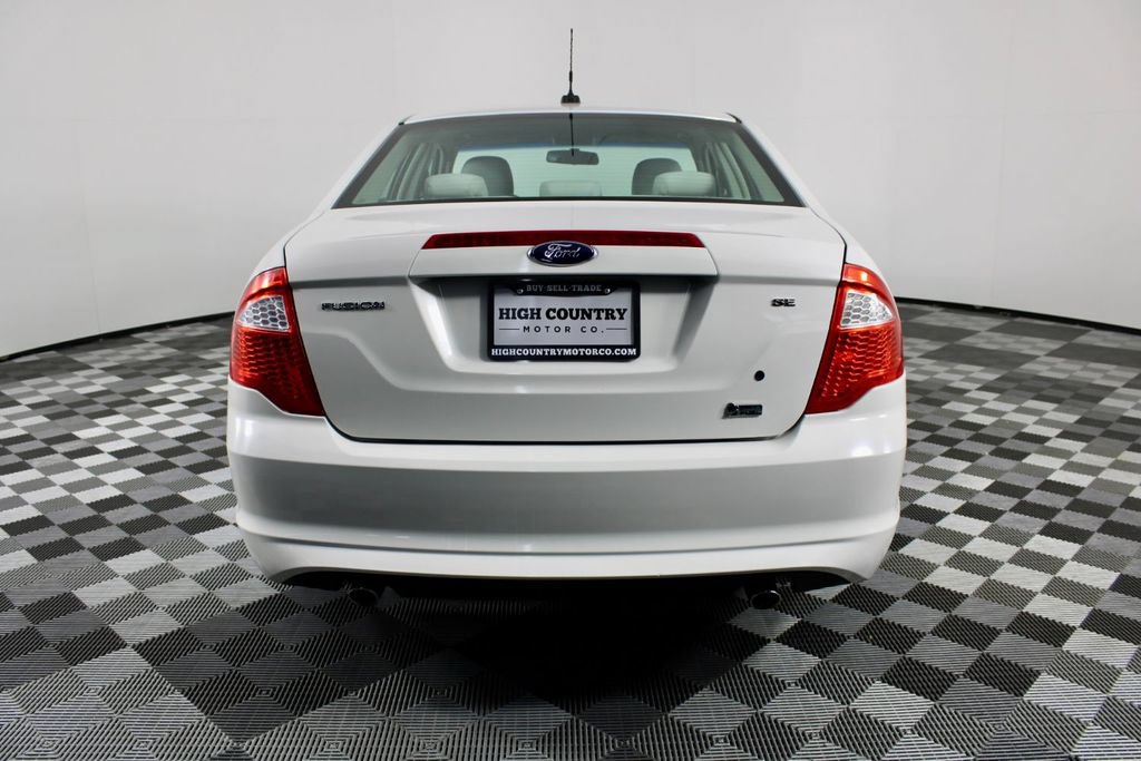 Used 2010 Ford Fusion SE FWD image 6