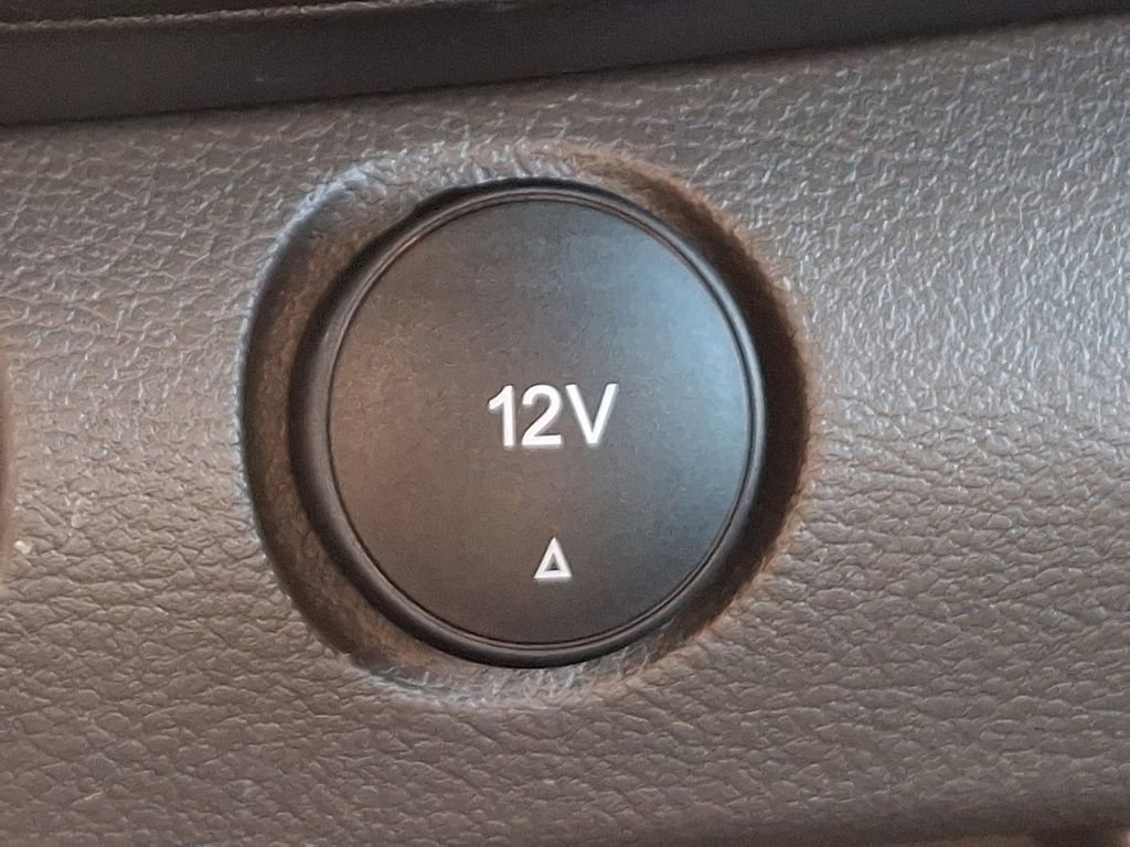 Certified 2024 Ford Transit 250 Low Roof w/ Exterior Upgrade Package image 25