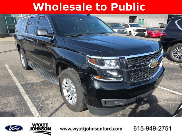 Used 2016 Chevrolet Suburban LT image 5