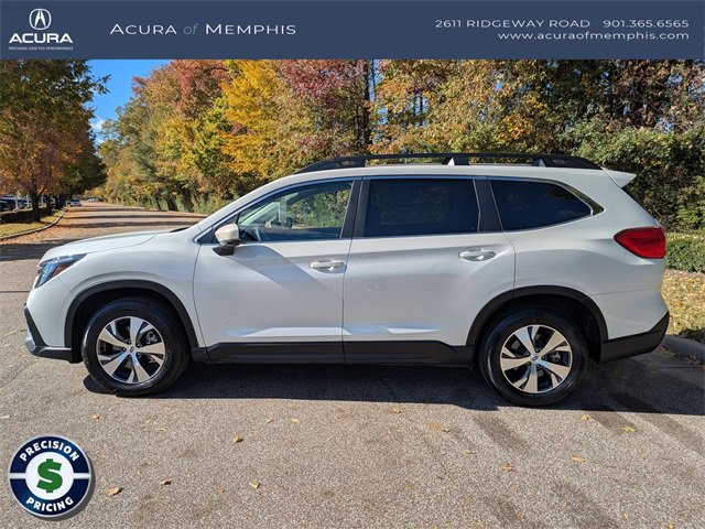 Used 2025 Subaru Ascent Premium image 2