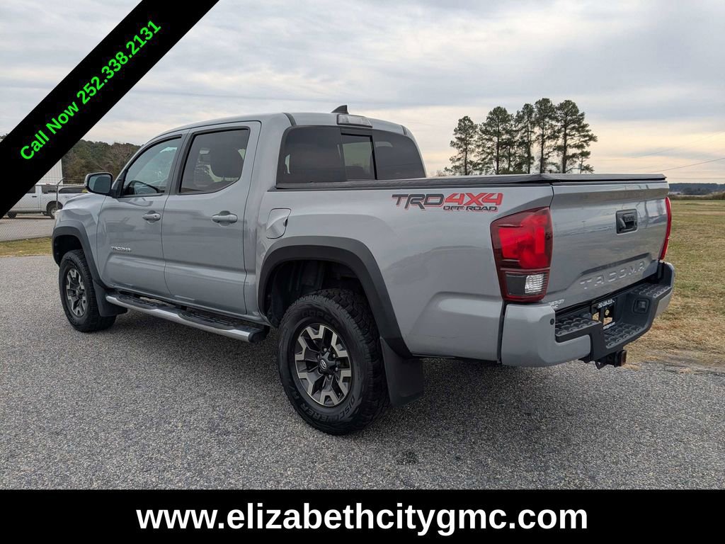 Used 2019 Toyota Tacoma SR image 6