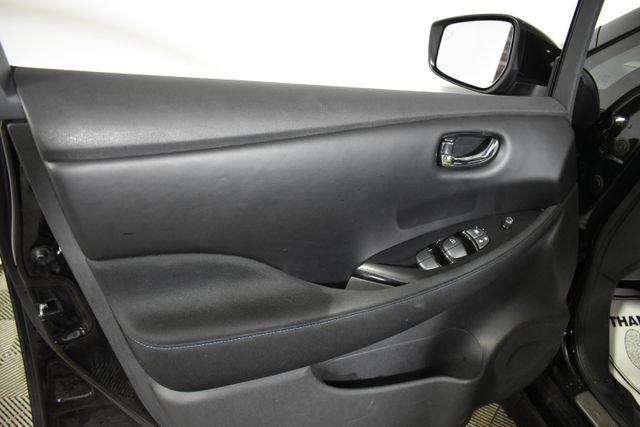 Certified 2024 Nissan Leaf SV Plus FWD image 7