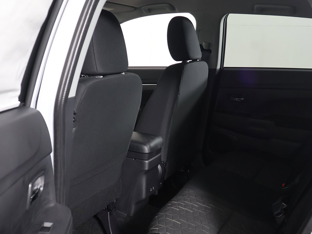 New 2027 Mitsubishi Outlander Sport LE FWD image 23
