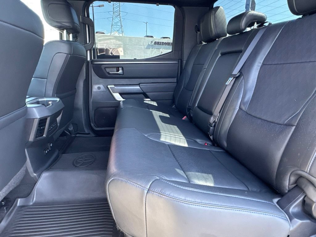 Used 2024 Toyota Tundra Platinum AWD/4WD image 32