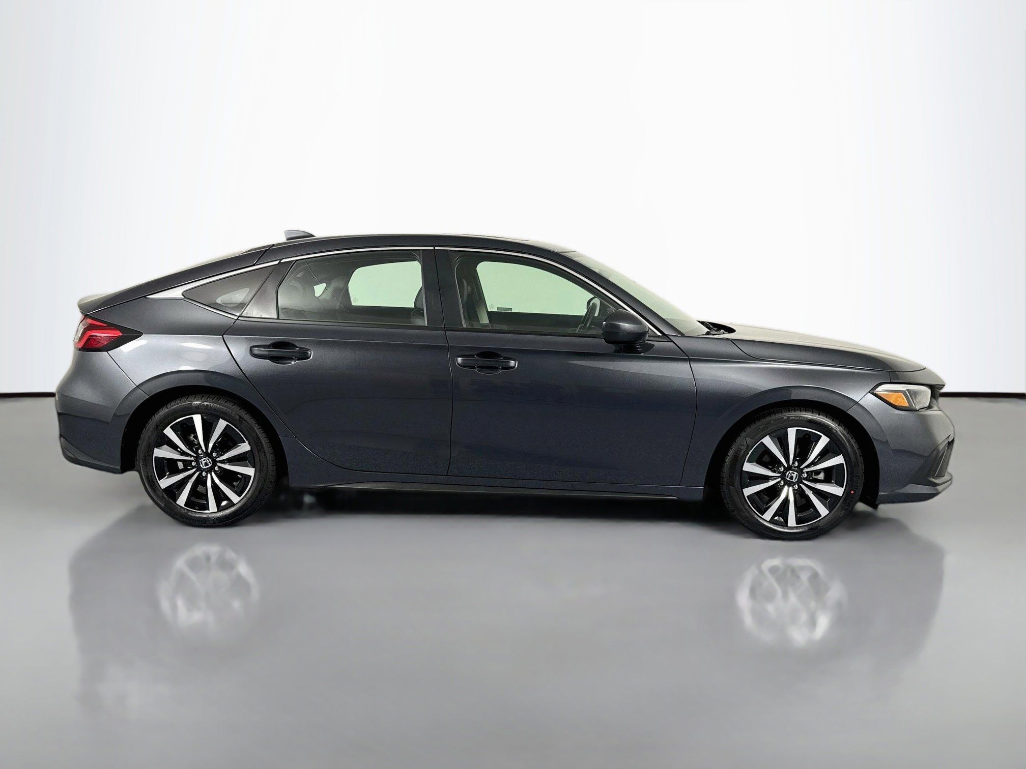 Certified 2023 Honda Civic EX-L image 4