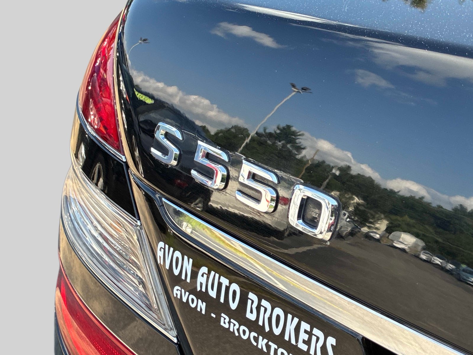 Used 2008 Mercedes-Benz S 550 4MATIC image 11