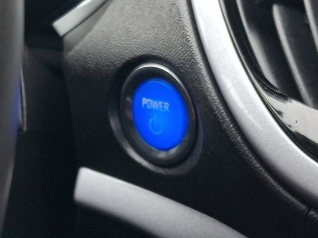 Used 2018 Chevrolet Volt LT w/ Comfort Package image 22