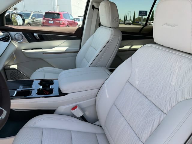 New 2026 Buick Enclave Avenir w/ Super Cruise Package AWD/4WD image 17
