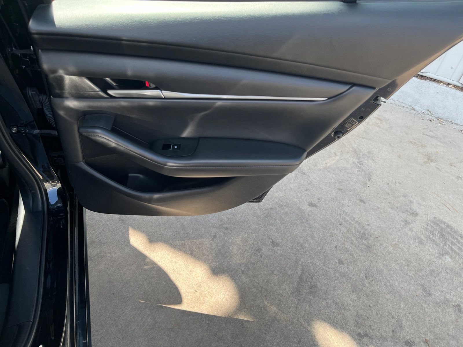 Used 2023 MAZDA MAZDA3 s FWD image 16