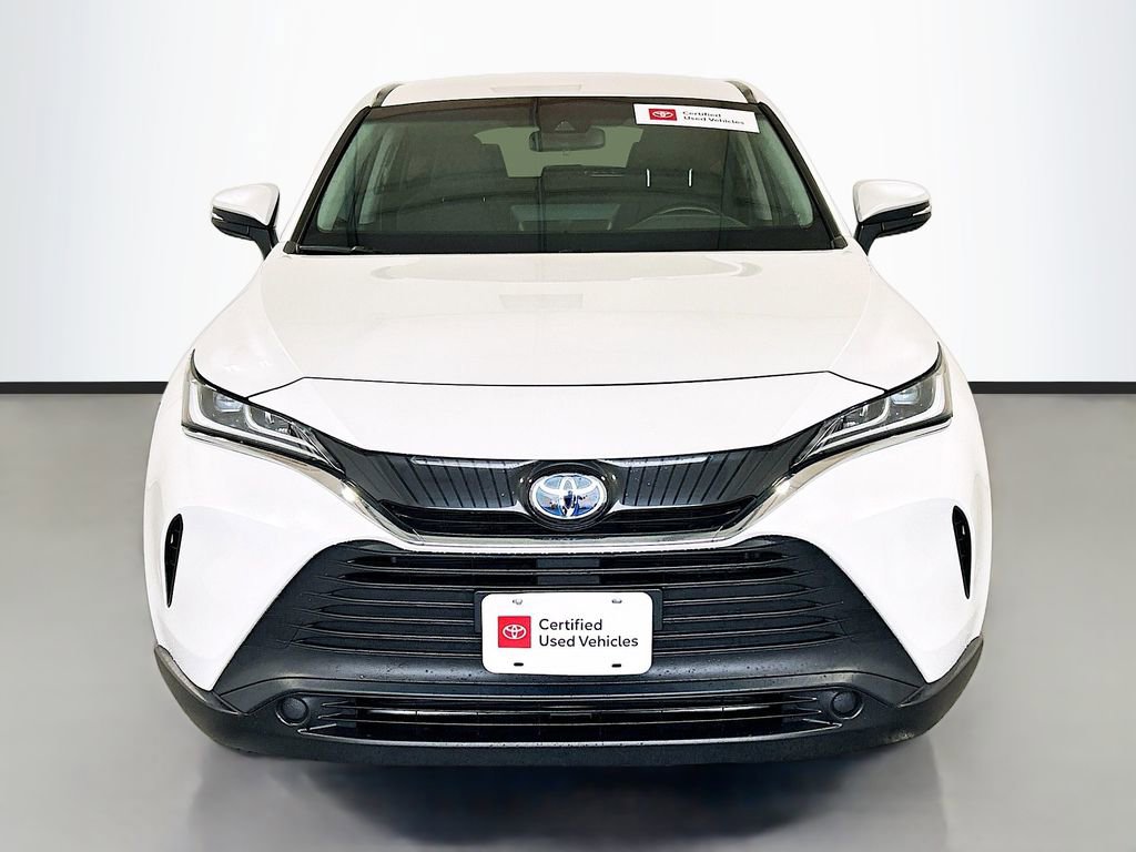 Used 2024 Toyota Venza LE AWD/4WD image 2