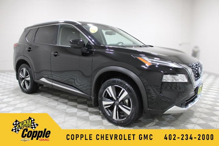 Used 2023 Nissan Rogue Platinum