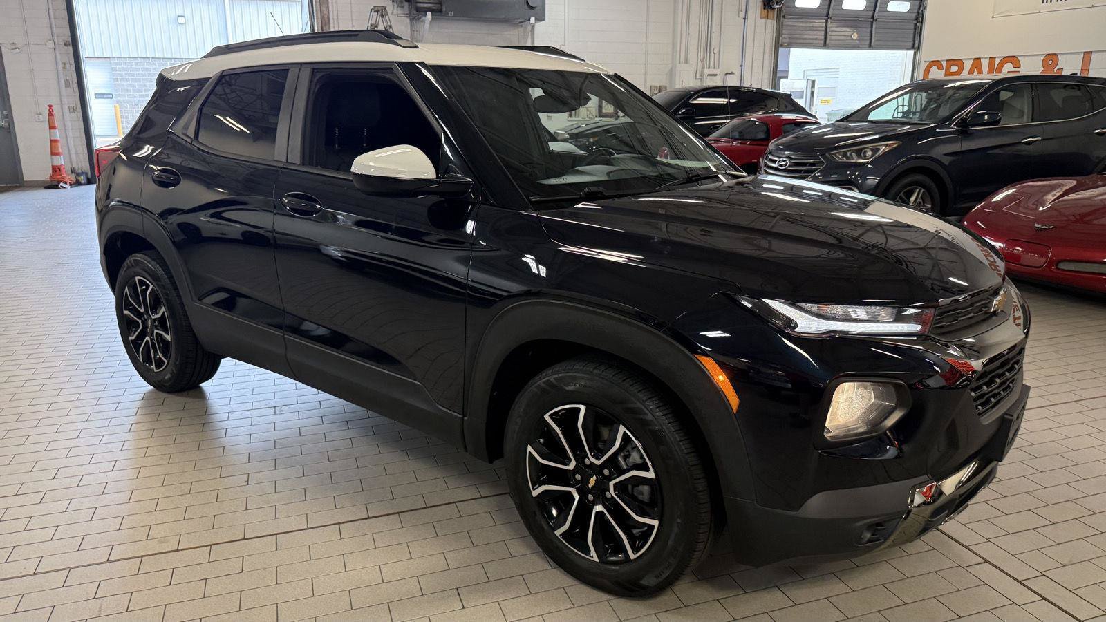 Used 2021 Chevrolet TrailBlazer ACTIV w/ Convenience Package FWD image 5