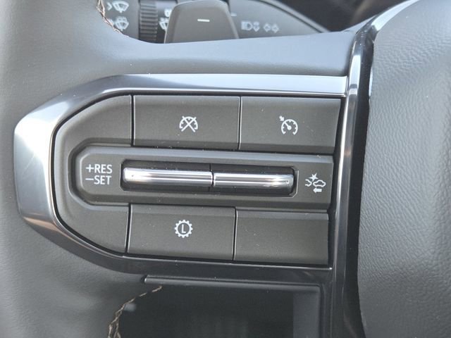 New 2026 GMC Terrain AT4 w/ Technology Package II AWD/4WD image 13