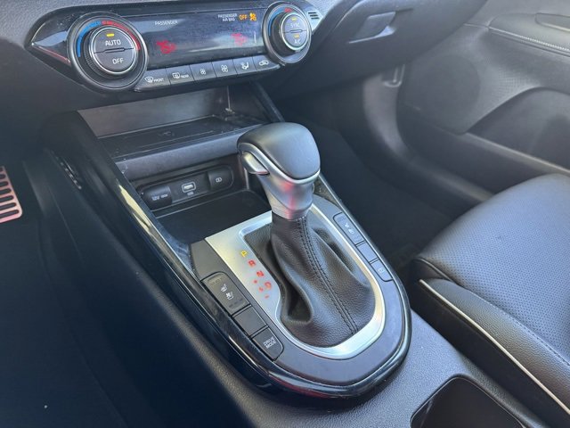 Used 2024 Kia Forte GT-Line w/ GT-Line Premium Package image 13