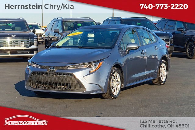 Used 2022 Toyota Corolla LE image 3