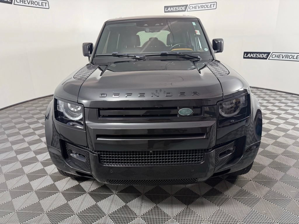 Used 2023 Land Rover Defender 110 X AWD/4WD image 9