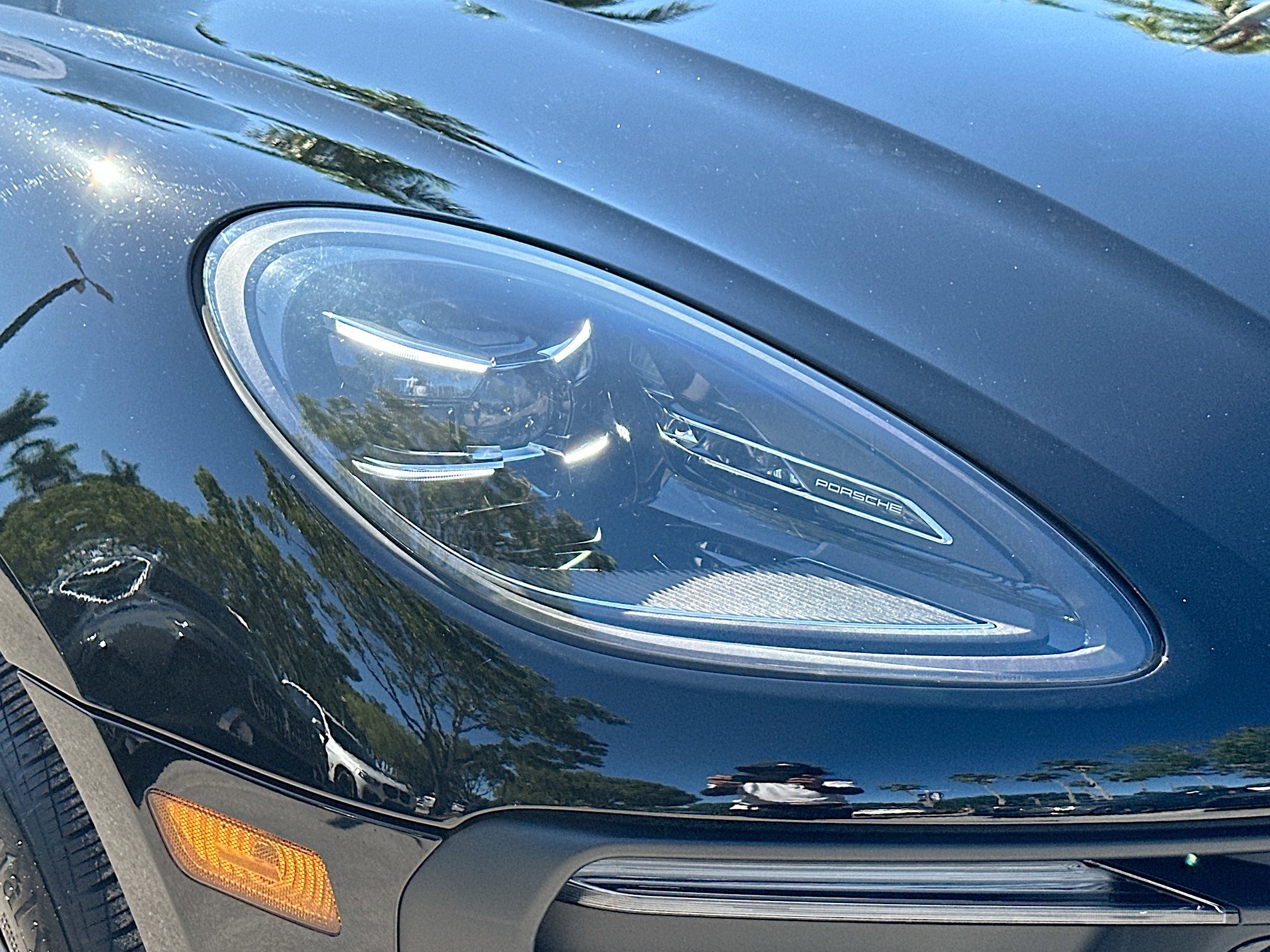 Used 2024 Porsche Macan image 37