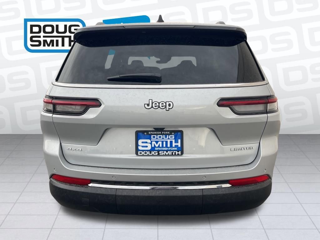 New 2025 Jeep Grand Cherokee L Limited w/ Trailer Tow Package image 2