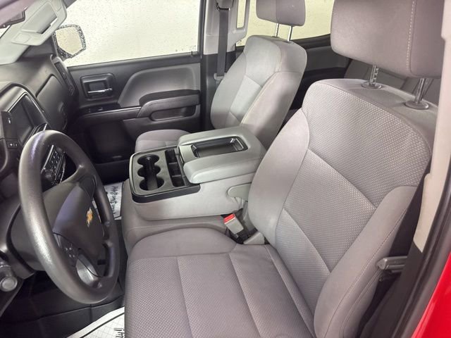 Used 2018 Chevrolet Silverado 1500 Custom w/ Custom Value Package AWD/4WD image 21