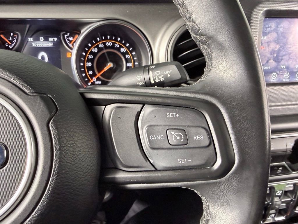 Used 2022 Jeep Gladiator Willys image 13