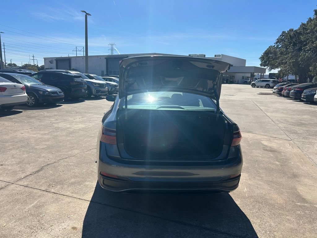 New 2026 Volkswagen Jetta SE FWD image 38