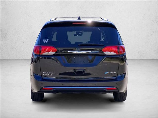 Used 2020 Chrysler Pacifica Limited w/ Advanced Safetytec Group FWD image 6
