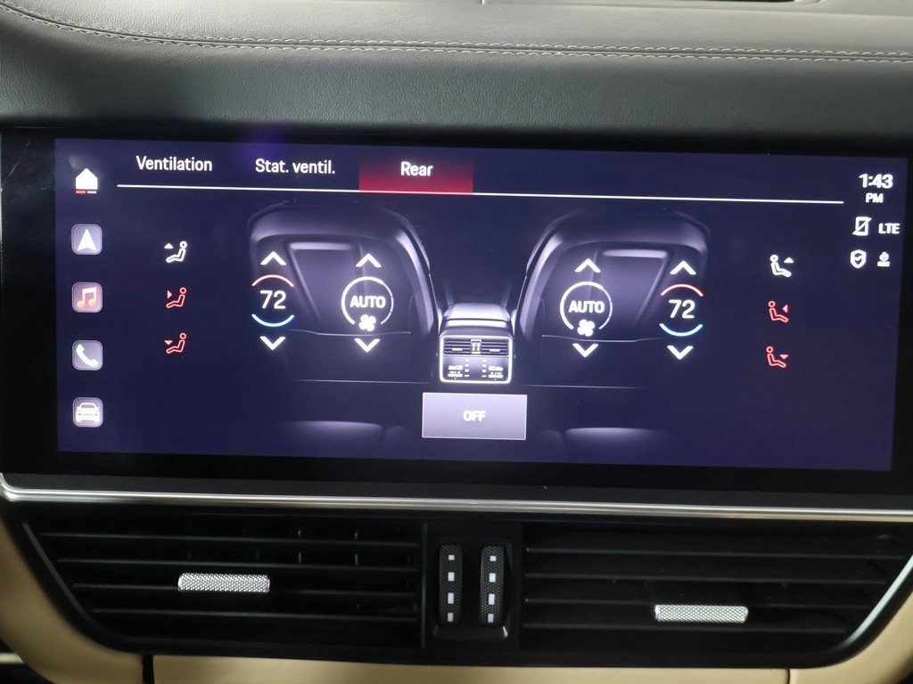 Used 2022 Porsche Cayenne GTS image 50